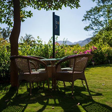 Golden Fields Resort Mulshi Buitenkant foto