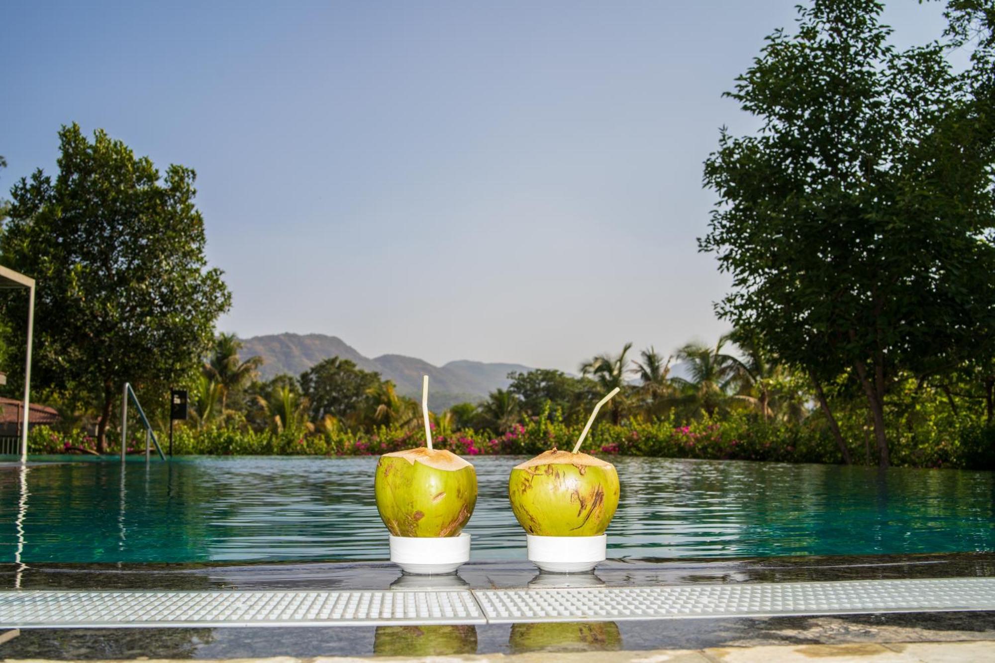 Golden Fields Resort Mulshi Buitenkant foto
